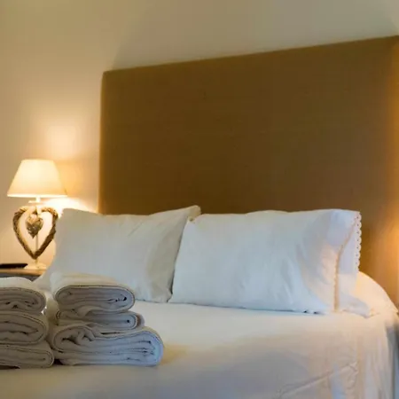 Arcadia Apartahotel Orena